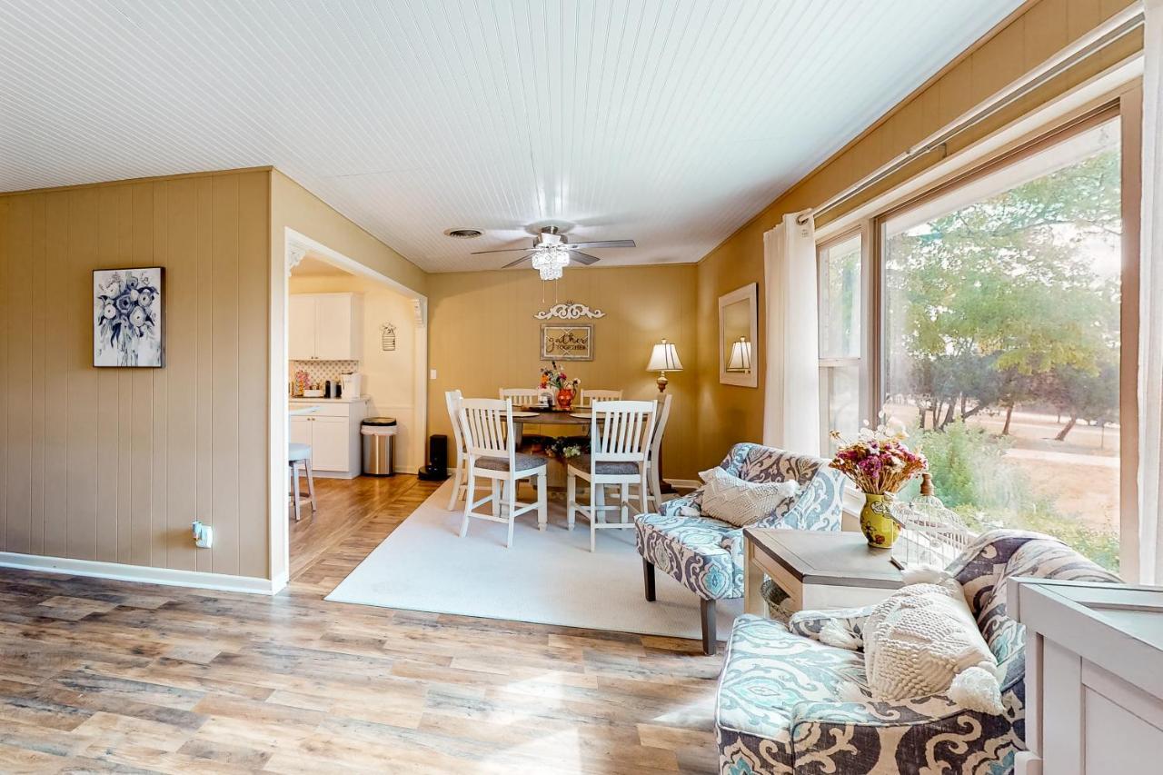 Suniland Cottage Fredericksburg Kültér fotó